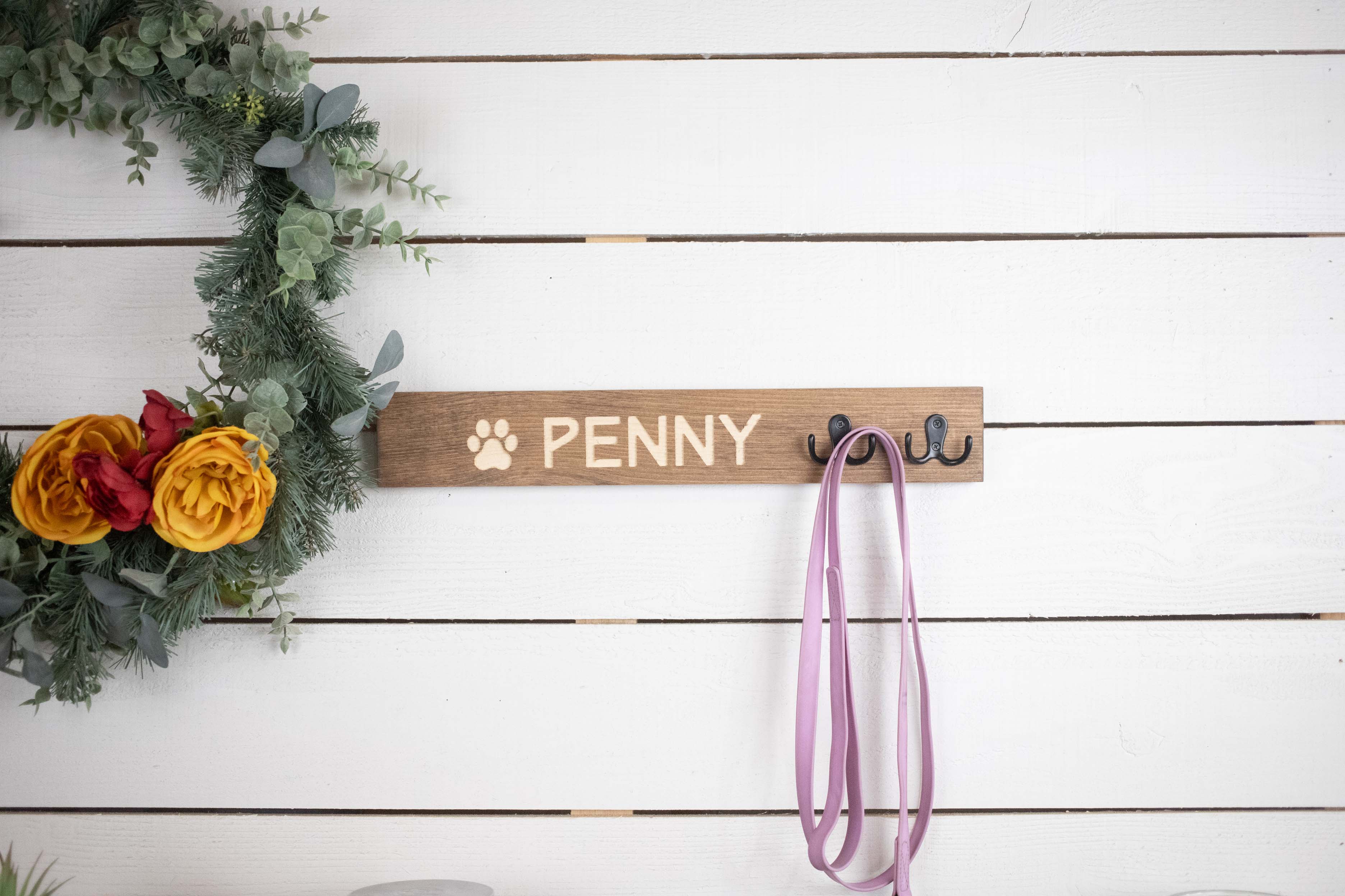 Horizontal Personalized Leash Holder, Engraved Backpack Hook, Customizable Coat Hook,
